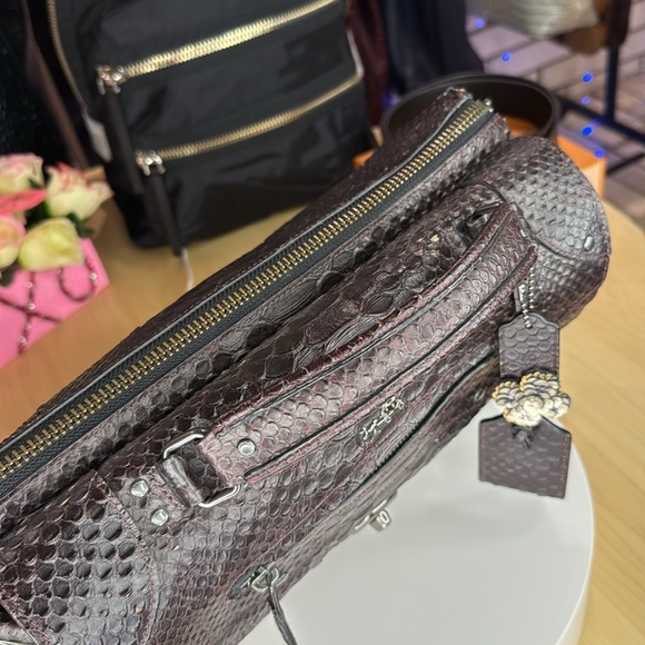 💥COACH - Upcrafted Rhyder Messenger Bag - 02CM192 - Picture 13 of 17